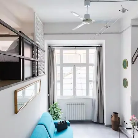 Spacious Loft Steps From Trevi Fountain Apartment Rome