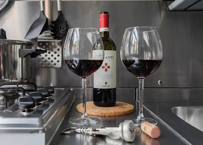 Spacious Loft Steps From Trevi Fountain Apartment Rome