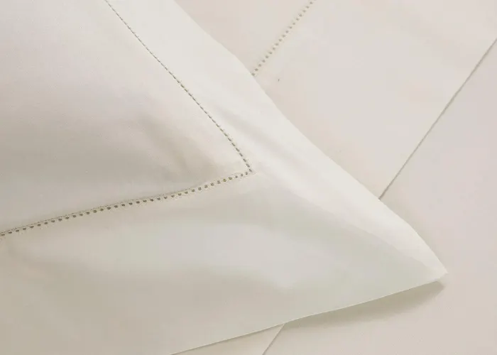 Spacious Loft Steps From Trevi Fountain Apartment